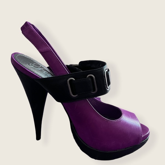 Fergie Mission-Magenta Leather Upper Heels Size 7M - Picture 5 of 7